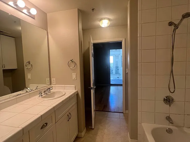1601 India St #312 — Photo 4