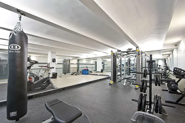 Rented by Bold New York | media 6