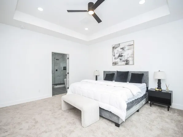 6535 Sealey St, Houston, TX 77091