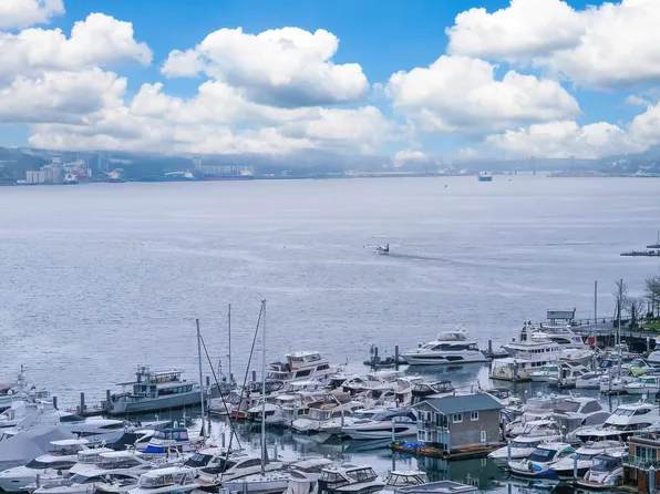 560 Cardero St #1401, Vancouver, BC V6G 3E9