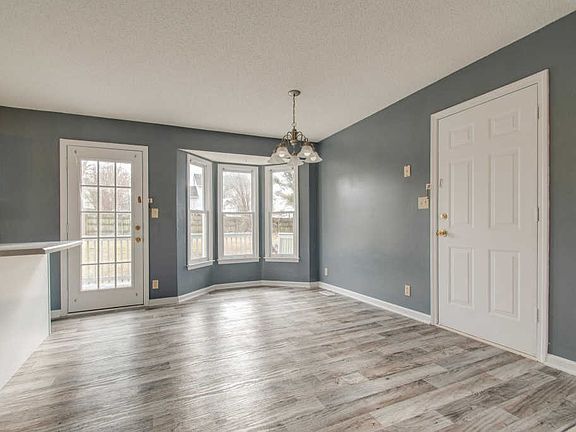 3rd image of 1776 Butternut Dr