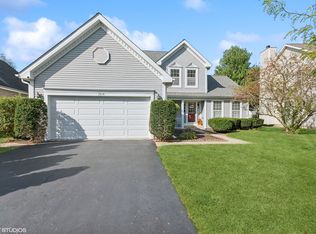 1919 Carrier Cir, Plainfield, IL 60586