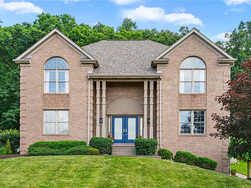 1st image of 114 Oakview Dr