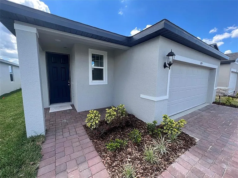 3079 Laurel Oak Ln — Photo 2