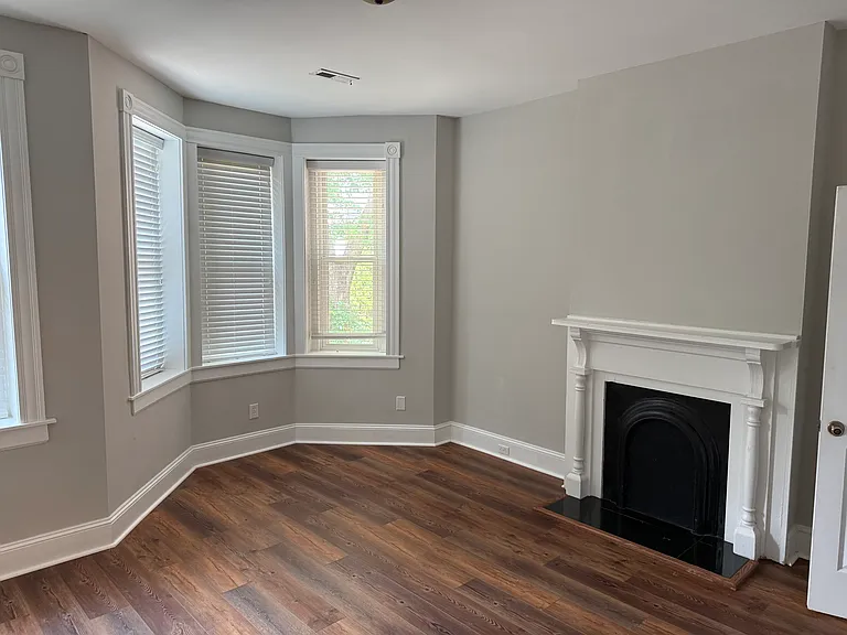 1115 Floyd Ave — Photo 53