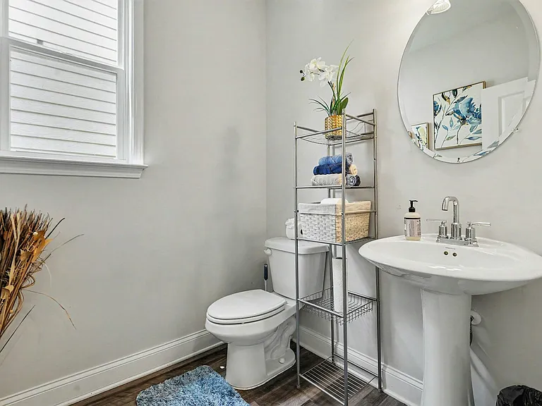 170 Glen Abbey Cir — Photo 17
