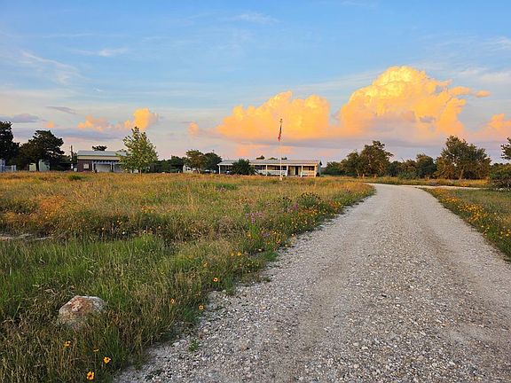 3rd image of 7991 Ranch Rd #965