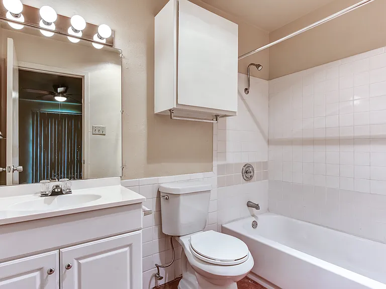 Brandywyne Apartments — Photo 29