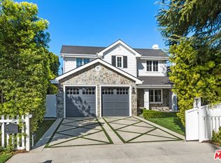 12731 Bloomfield St, Studio City, CA 91604 | Zillow