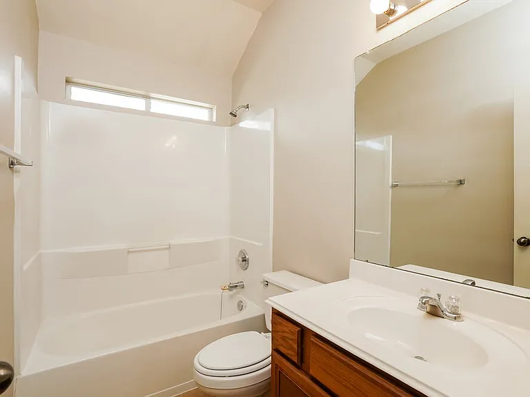 26019 Chapman Falls Dr — Photo 14