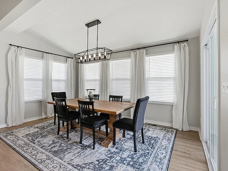 27 Hemingway Ave — Photo 18