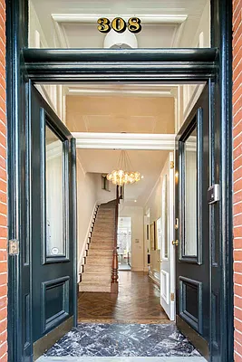 Sold by Corcoran | media 8