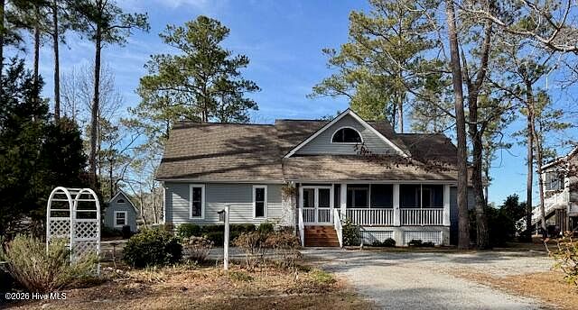 1st image of 438 Peninsula Drive