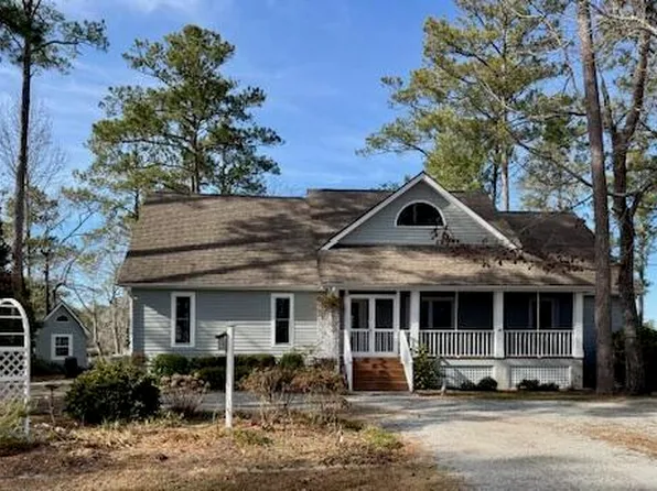 438 Peninsula Drive, Oriental, NC 28571