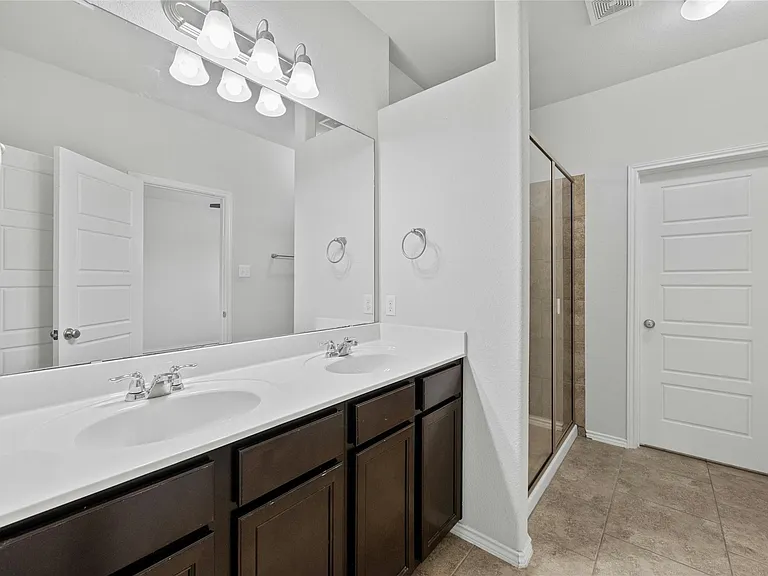 9924 Milla Cir — Photo 5