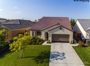 10316 Mustang Peak Dr, Bakersfield, CA 93311