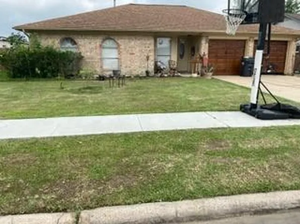 4914 Fairvent St, Pasadena, TX 77505
