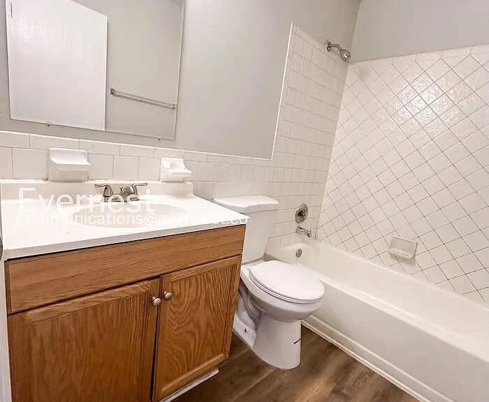 11635 Hazeloak Dr — Photo 15
