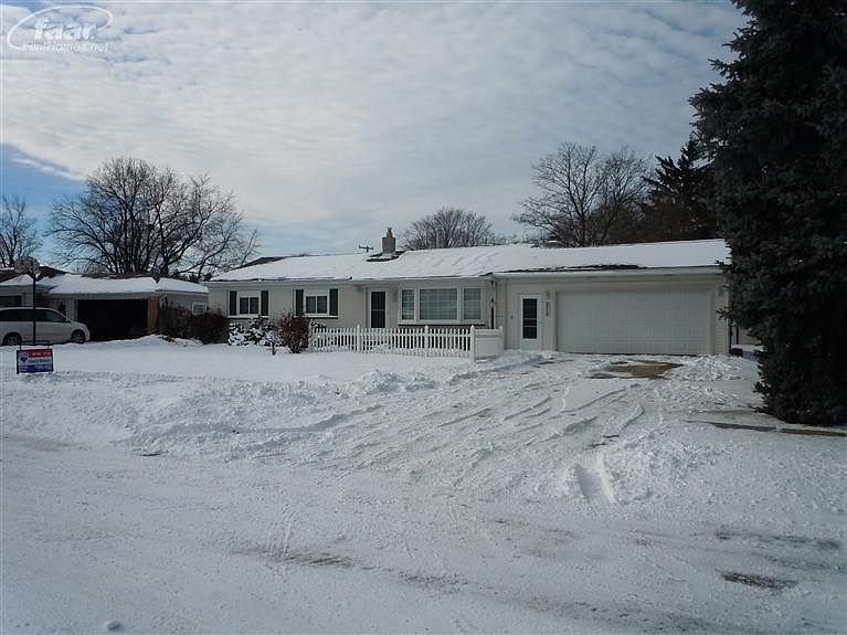1st image of 3719 Shoals St