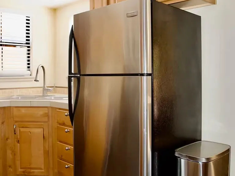 Refrigerator included. Has an icemaker