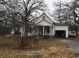 508 SW D St, Bentonville, AR 72712