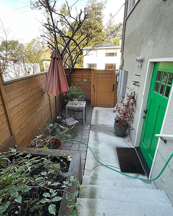 2nd image of 491 Weldon Ave