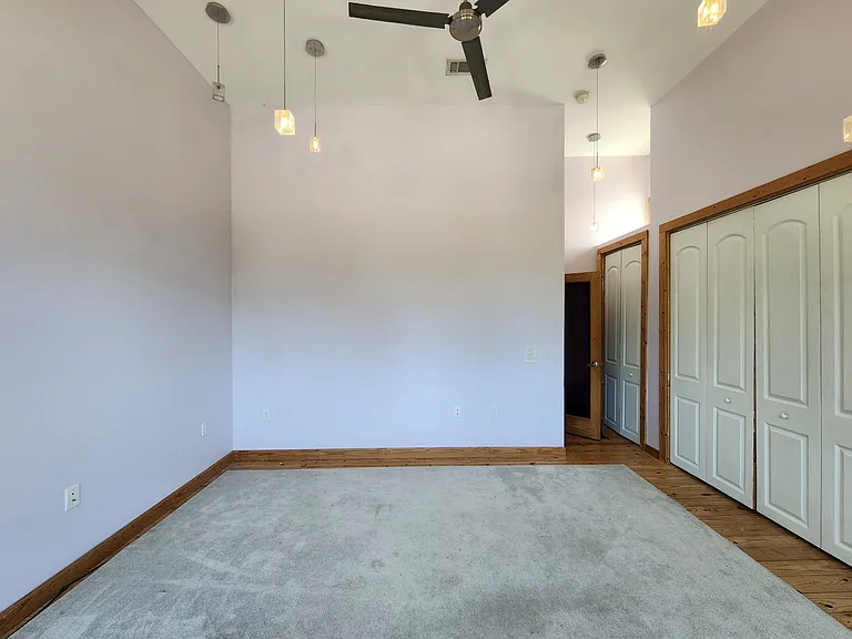 626 Water St — Photo 8