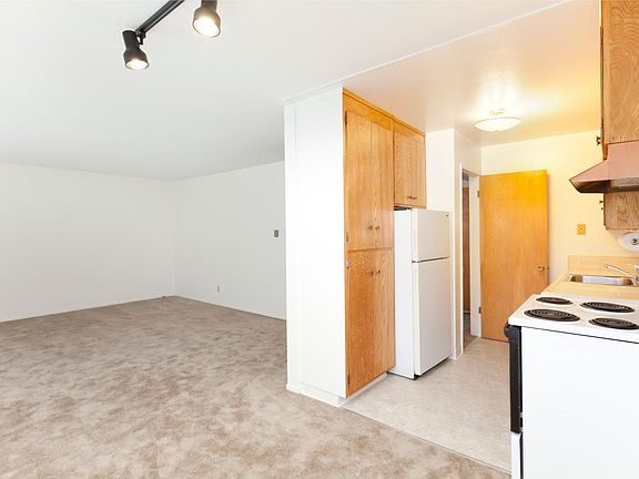 3rd image of 1936 15th St #Top