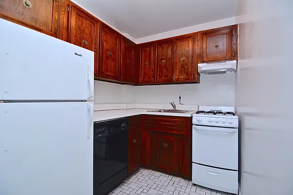 Rented by Citi Habitats | media 14