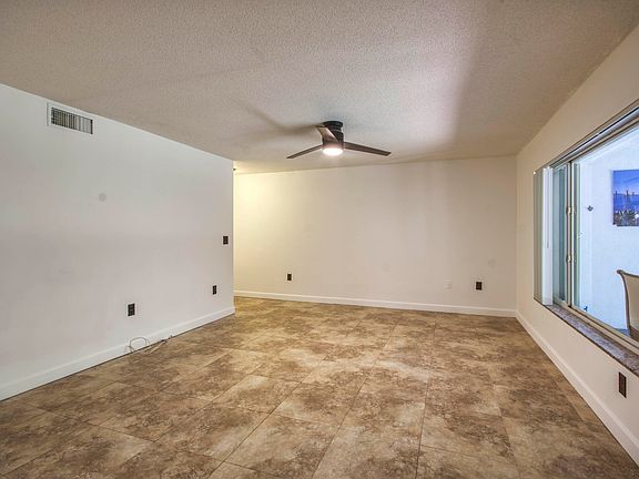 5th image of 815 W Boynton Beach Boulevard #11-103