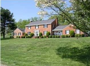 321 S Mission Ridge Dr, Rossville, GA 30741