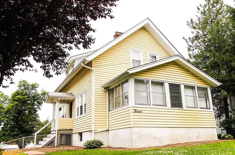 1st image of 12 Malvern Pl