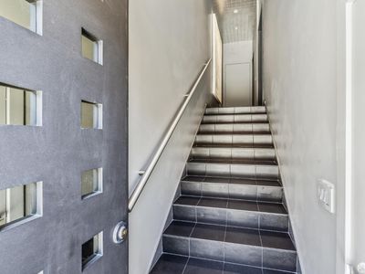 5 Montague Pl - Main Image