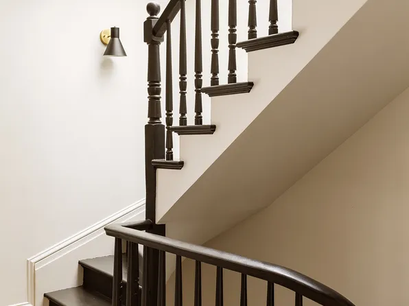 125 West 11th Street image 18 of 24