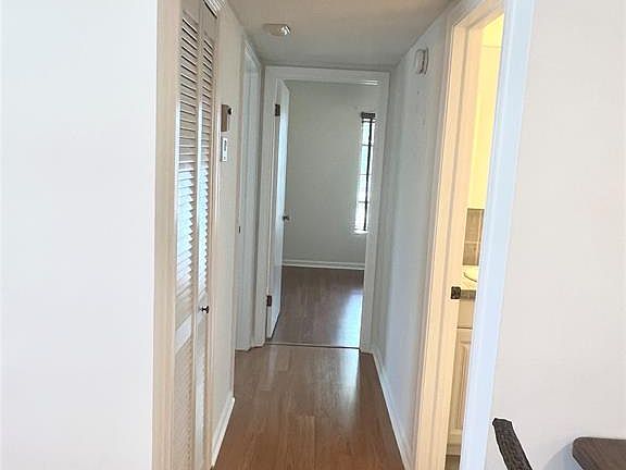 4th image of 6600 NE 22nd Way