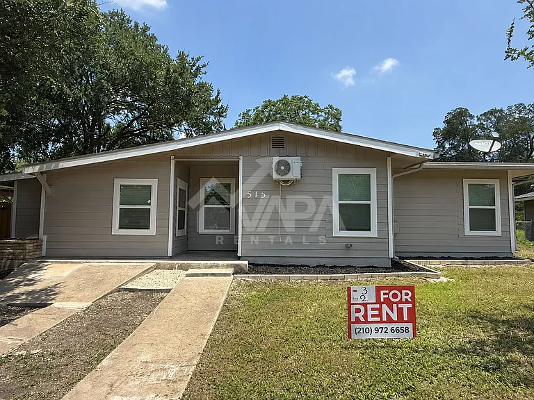 515 Blakeley Dr — Photo 1