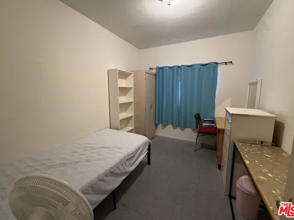 122 S Ardmore Ave #1, Los Angeles, CA 90004