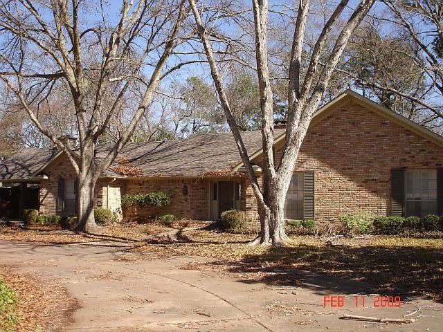 1st image of 406 Cordell Dr