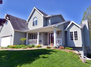 342 Glacier Ridge Trl, Verona, WI 53593