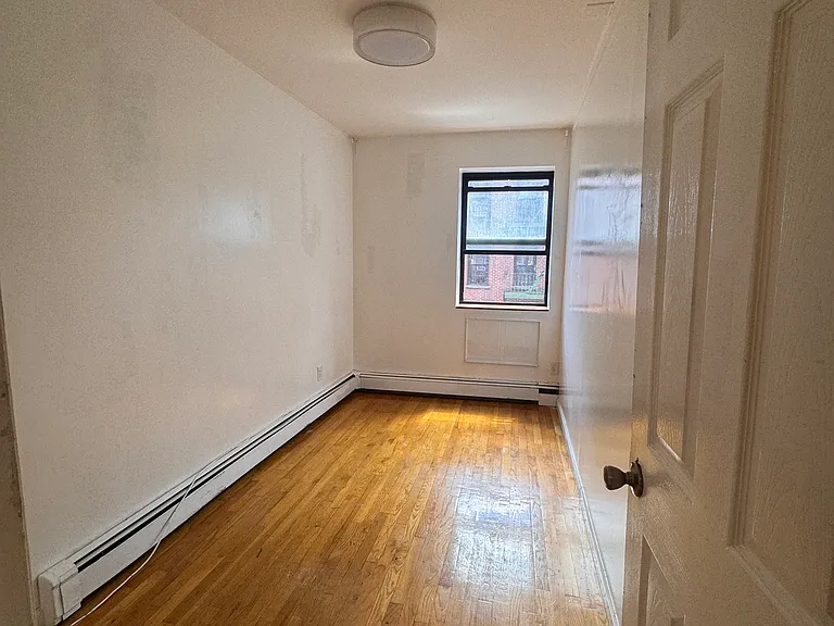 25 Orchard St #301 — Photo 5
