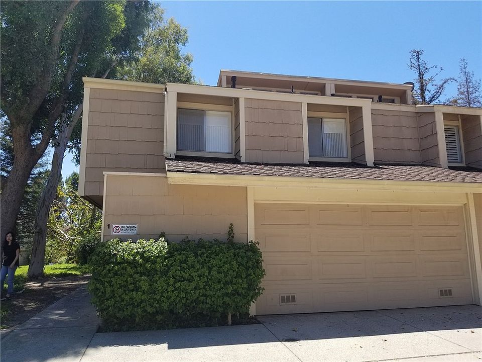 1st image of 18155 Andrea Cir N Unit 1