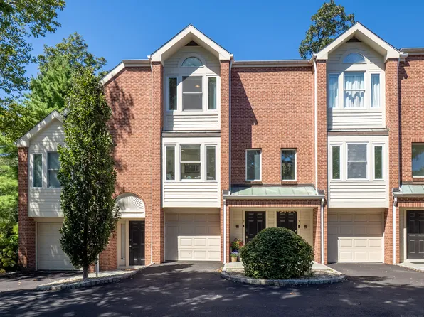 2 Pine Brook Lane #2, Darien, CT 06820