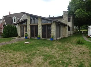 6782 E Waco Dr, Syracuse, IN