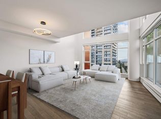 4688 Kingsway Ave #2803, Burnaby, BC V5H 0E9