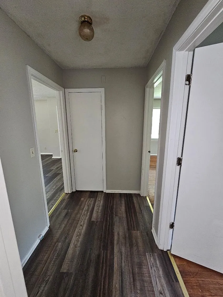 2 bed, 1029 sqft, $1,150 — Photo 3