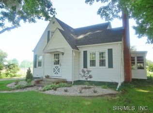 766 E Airline Dr, East Alton, IL