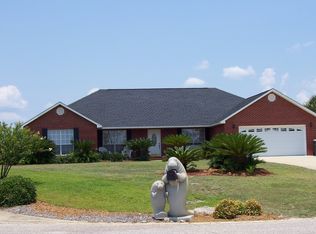 6904 Sea Bass Cir, Navarre, FL 32566