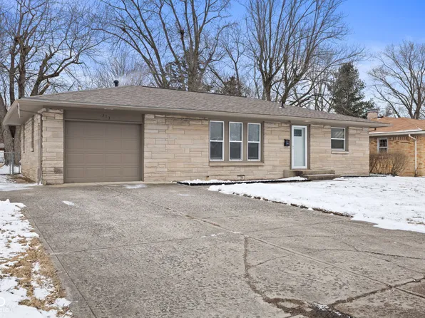 313 Lawndale Dr, Plainfield, IN 46168