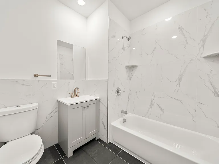 53 E Main St #8 — Photo 6