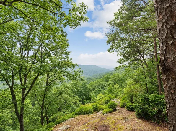 1524 Clifftops Ave, Monteagle, TN 37356